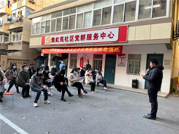 虹光家属社区居委会启动新项目，重塑社区生活品质新篇章